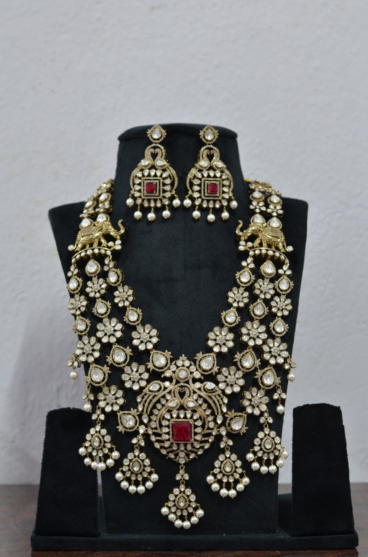 NECKLACE necklace 620 VICKTORIAN  RUBY