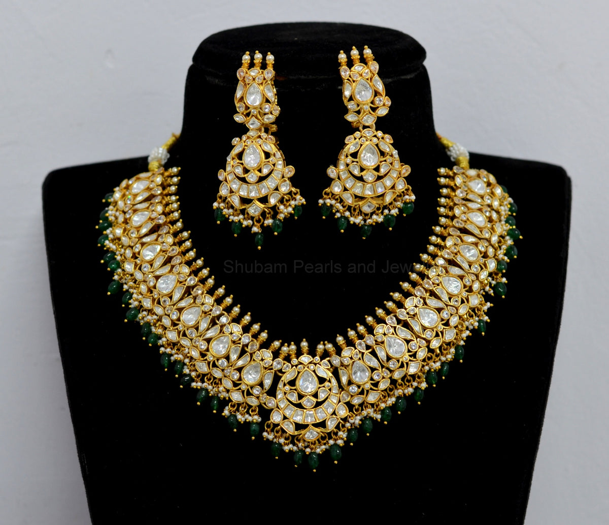 JADAU Necklace 898 MOZONITE WHITE AND EMERALD