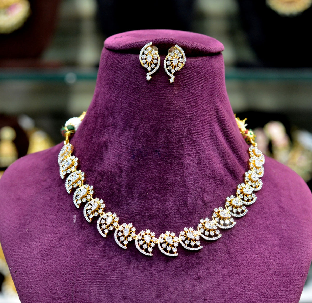 NECKLACE Necklace 686 DIAMOND WHITE