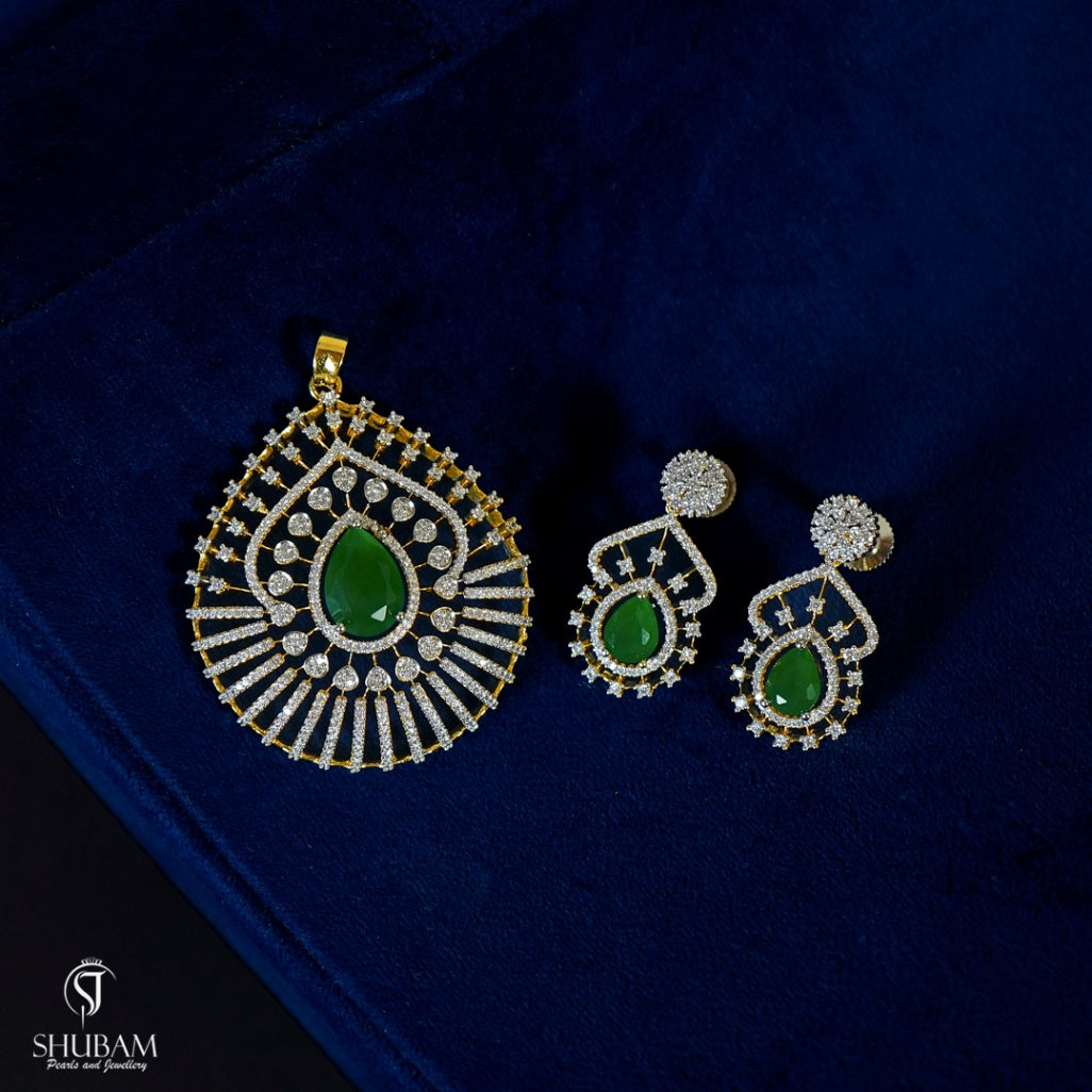 PENDANT SET CHAINS pendant set 197 DIAMOND EMERALD