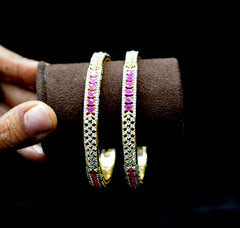 BRACELET/BANGLE Bangle 001 RUBY 2'4