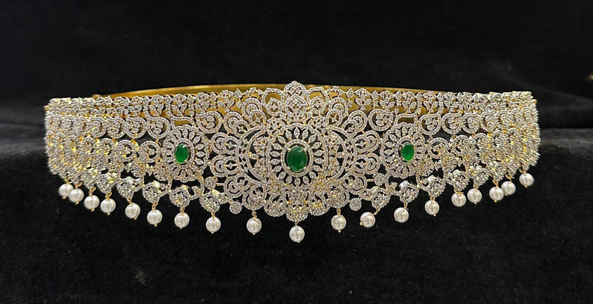 VADDANAM wb039 DIAMOND  EMERALD
