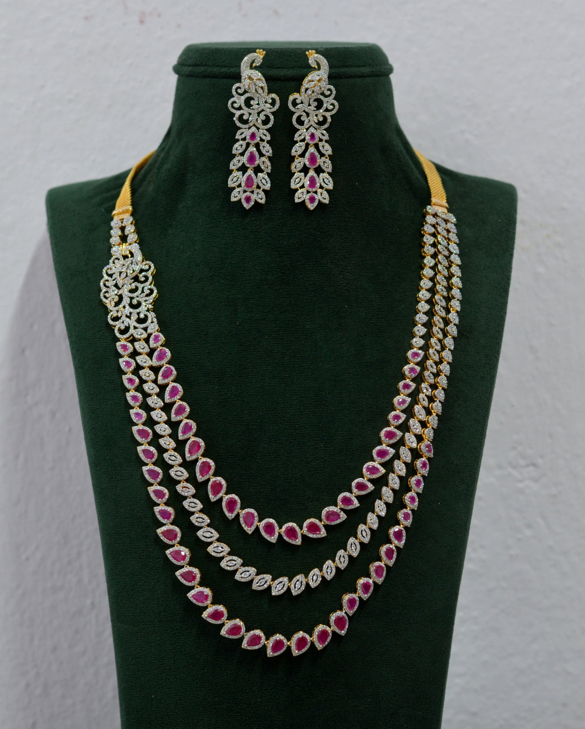 NECKLACE Necklace 910 DIAMOND RUBY