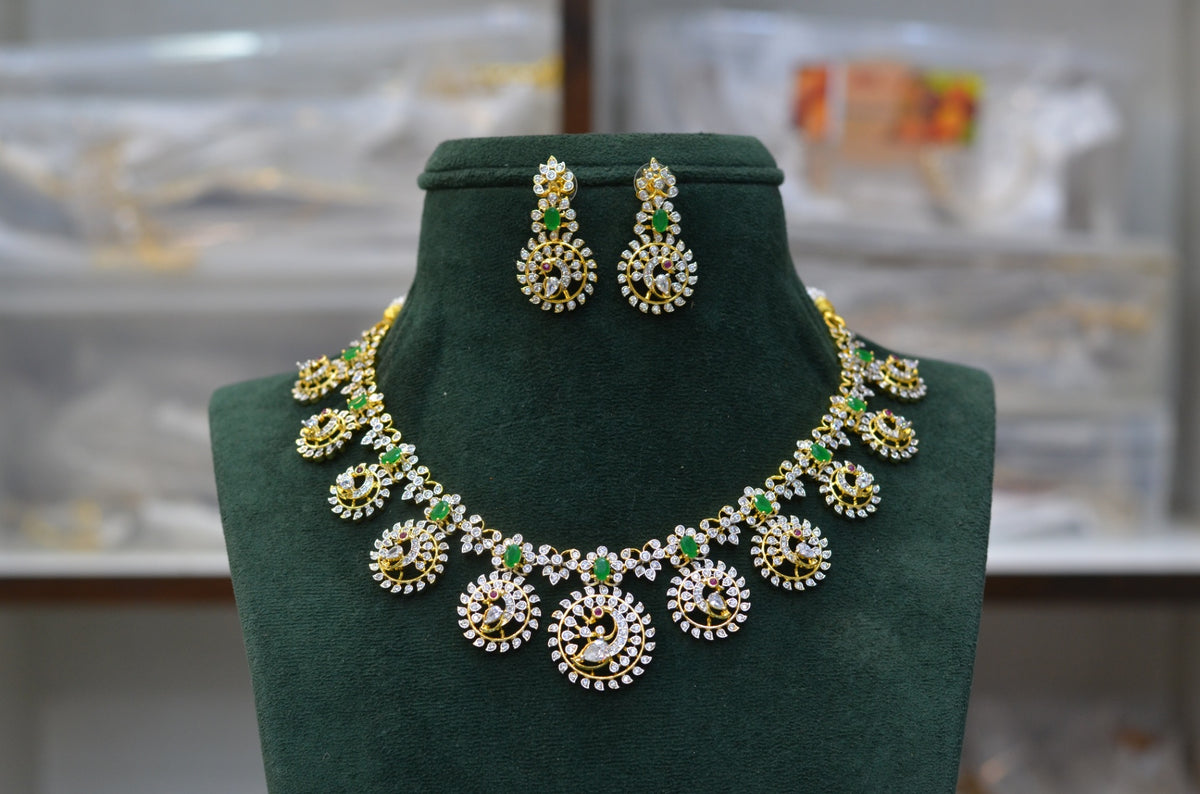 NECKLACE CZ bottu mala DIAMOND EMERALD