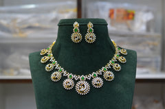 NECKLACE CZ bottu mala DIAMOND EMERALD